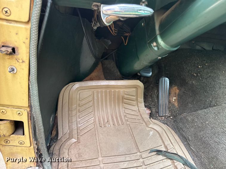 image for item MX9051 1954 Chrysler New Yorker Deluxe 