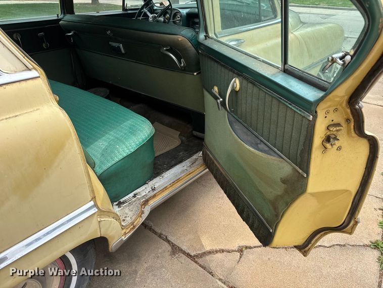 image for item MX9051 1954 Chrysler New Yorker Deluxe 