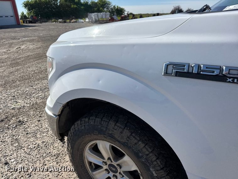 image for item MX9083 2019 Ford F150 Ext. Cab pickup truck