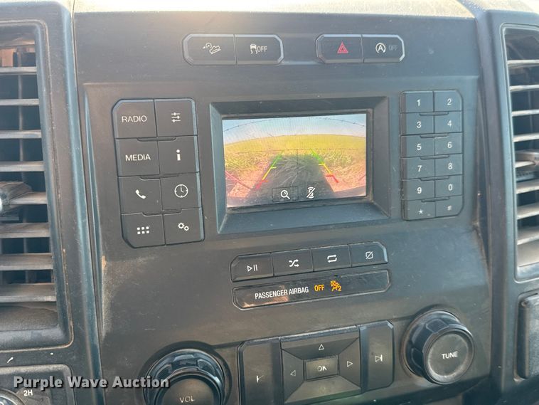 image for item MX9083 2019 Ford F150 Ext. Cab pickup truck