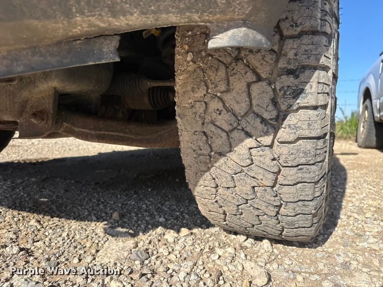 image for item MX9083 2019 Ford F150 Ext. Cab pickup truck