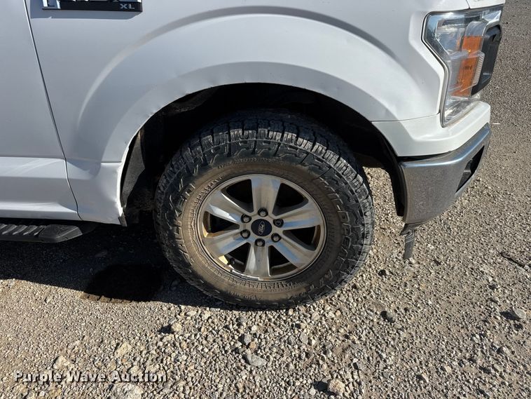 image for item MX9083 2019 Ford F150 Ext. Cab pickup truck