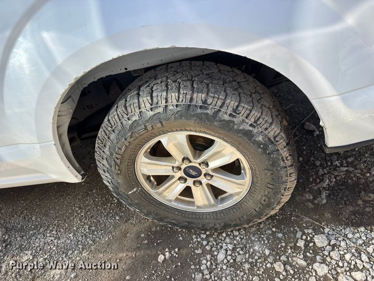 image for item MX9083 2019 Ford F150 Ext. Cab pickup truck