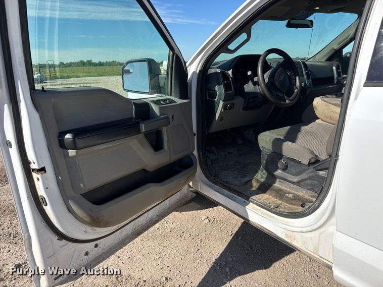 image for item MX9084 2018 Ford F150 Crew Cab pickup truck