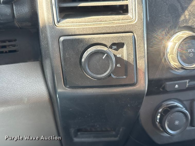 image for item MX9084 2018 Ford F150 Crew Cab pickup truck