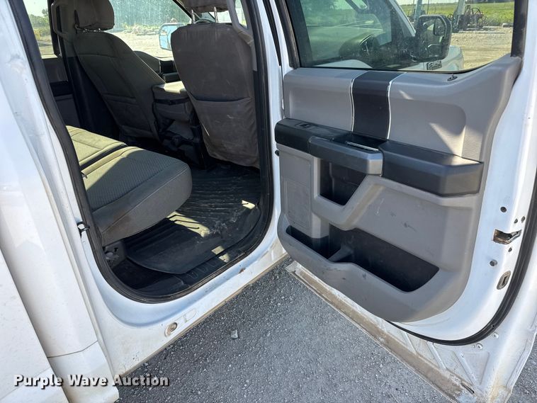 image for item MX9084 2018 Ford F150 Crew Cab pickup truck