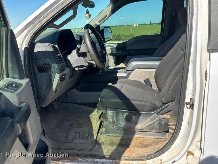 image for item MX9085 2018 Ford F150 Crew Cab pickup truck