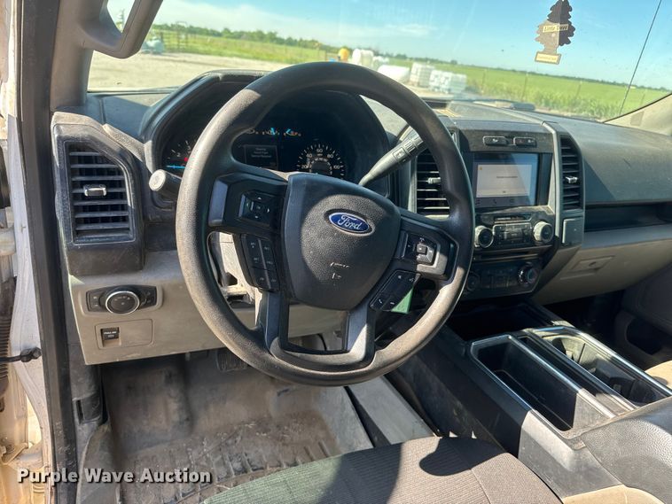 image for item MX9085 2018 Ford F150 Crew Cab pickup truck