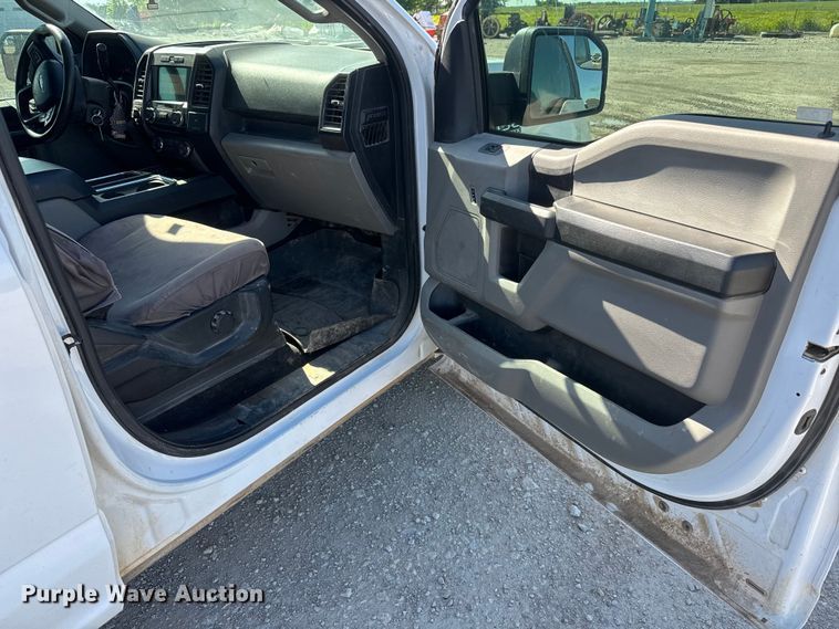 image for item MX9085 2018 Ford F150 Crew Cab pickup truck
