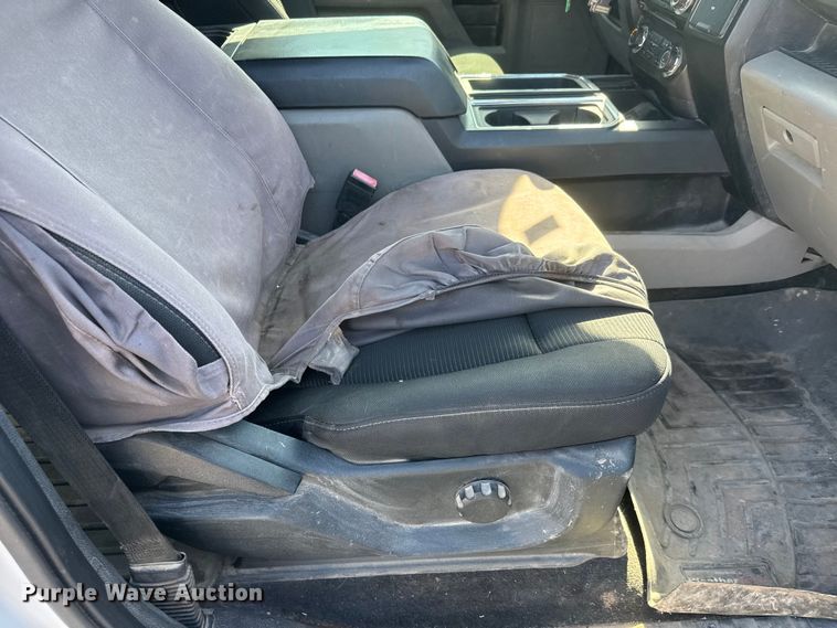 image for item MX9085 2018 Ford F150 Crew Cab pickup truck