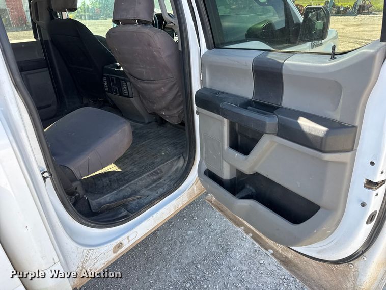 image for item MX9085 2018 Ford F150 Crew Cab pickup truck