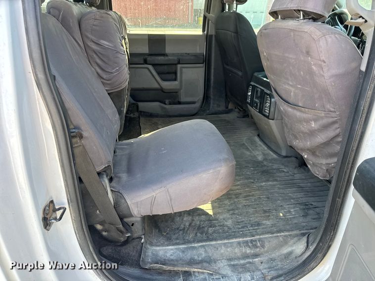 image for item MX9085 2018 Ford F150 Crew Cab pickup truck