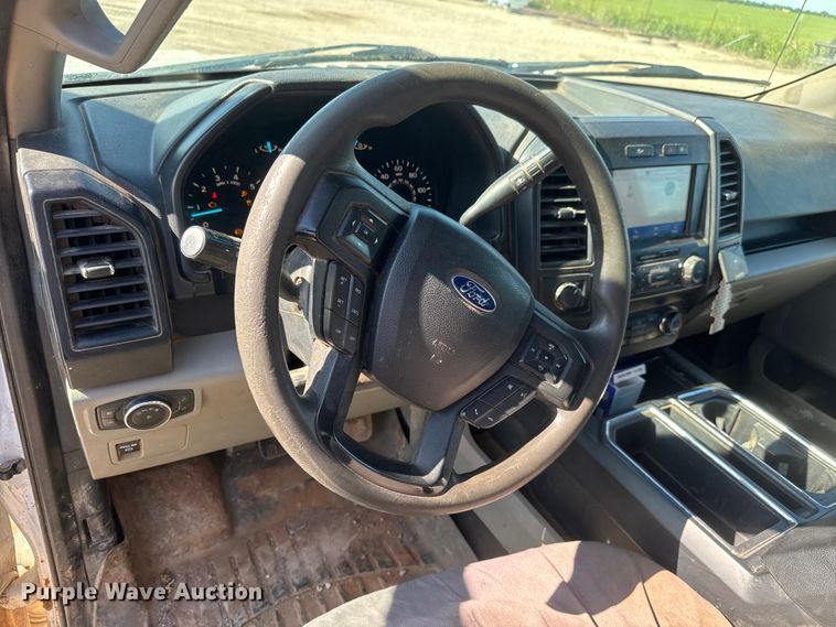 image for item MX9086 2020 Ford F150 Crew Cab pickup truck