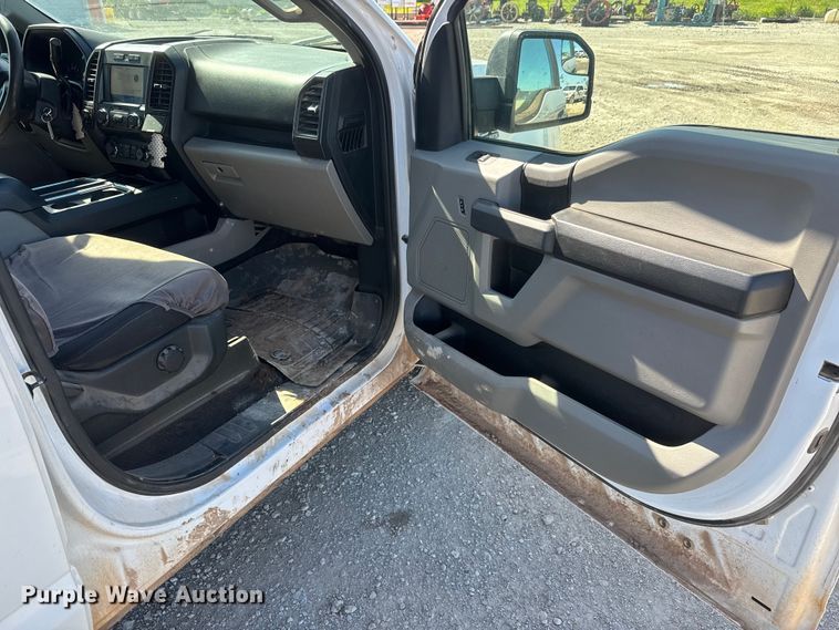 image for item MX9086 2020 Ford F150 Crew Cab pickup truck