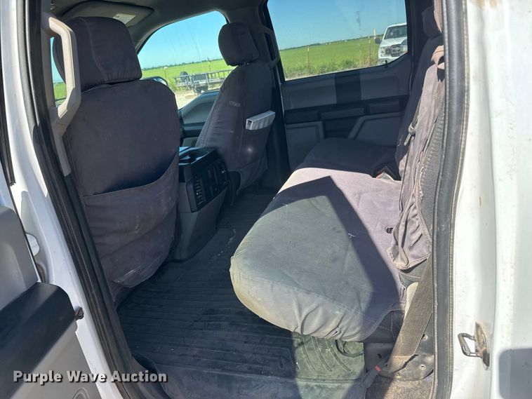 image for item MX9086 2020 Ford F150 Crew Cab pickup truck