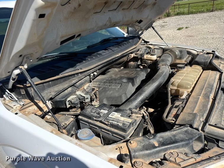 image for item MX9086 2020 Ford F150 Crew Cab pickup truck