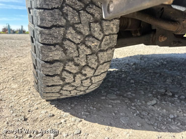 image for item MX9086 2020 Ford F150 Crew Cab pickup truck