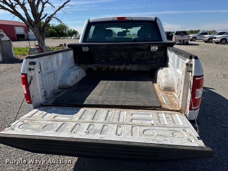 image for item MX9087 2019 Ford F150 Crew Cab pickup truck