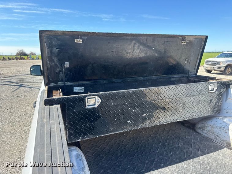 image for item MX9087 2019 Ford F150 Crew Cab pickup truck