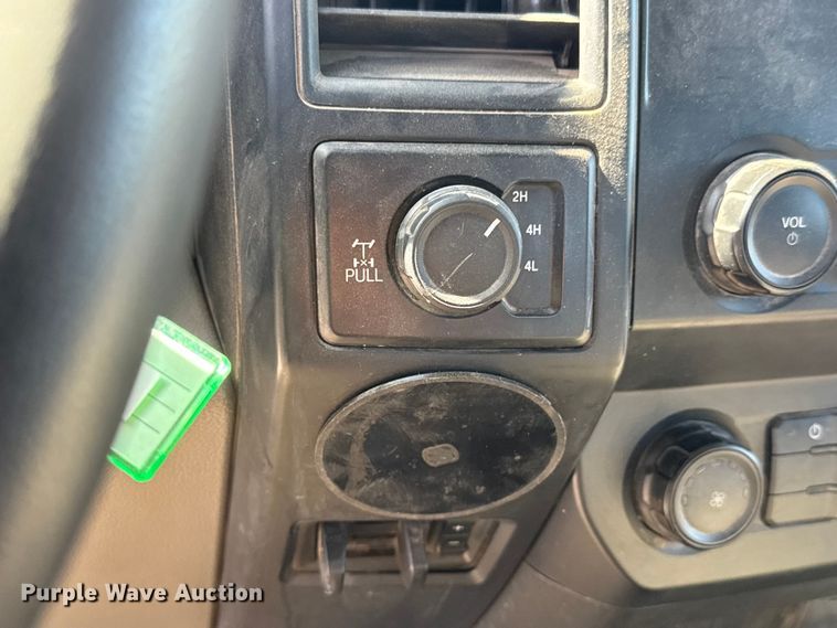 image for item MX9087 2019 Ford F150 Crew Cab pickup truck
