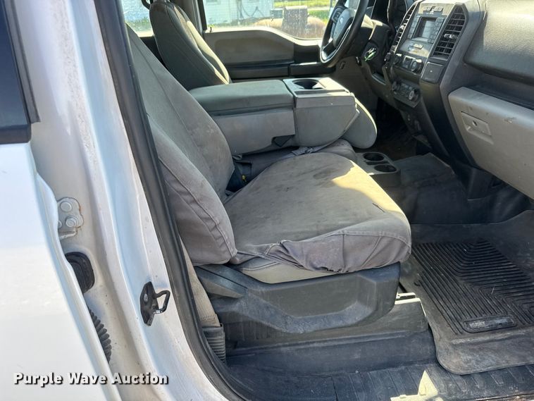 image for item MX9087 2019 Ford F150 Crew Cab pickup truck