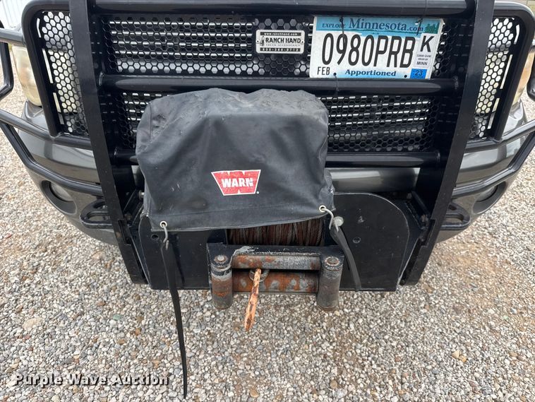 image for item MX9096 2004 Dodge Ram 3500 Crew Cab pickup truck