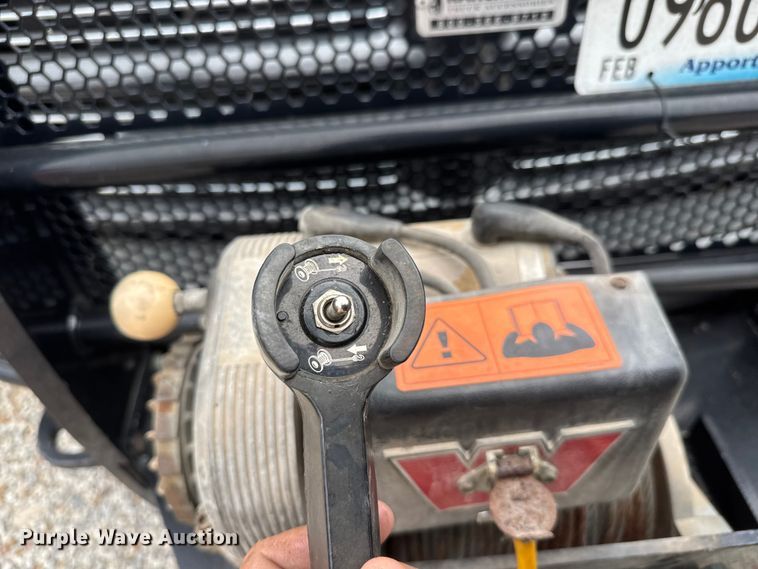 image for item MX9096 2004 Dodge Ram 3500 Crew Cab pickup truck