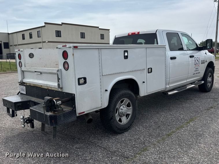 image for item MX9163 2015 RAM 2500 Crew Cab utility bed pickup truck