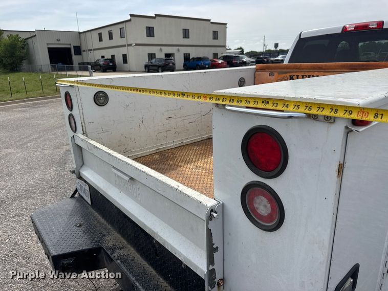 image for item MX9163 2015 RAM 2500 Crew Cab utility bed pickup truck