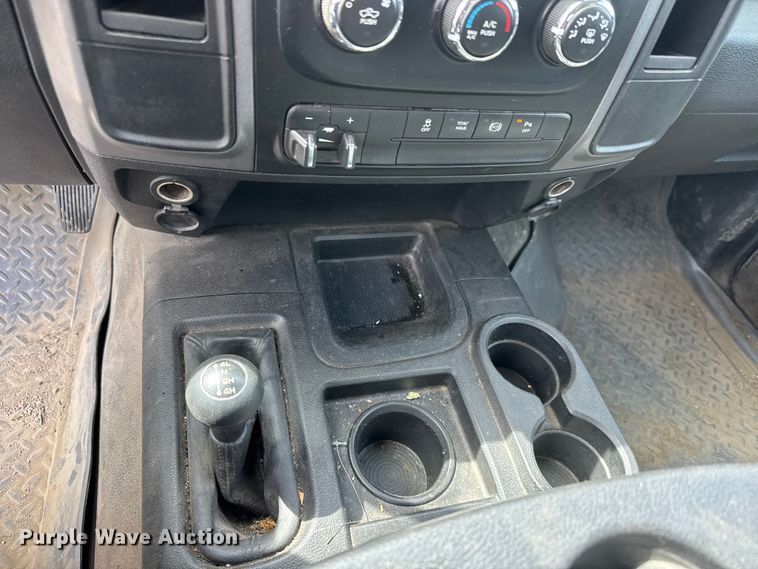 image for item MX9163 2015 RAM 2500 Crew Cab utility bed pickup truck