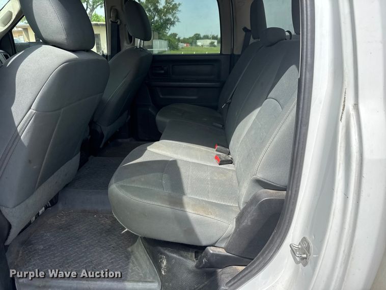 image for item MX9163 2015 RAM 2500 Crew Cab utility bed pickup truck