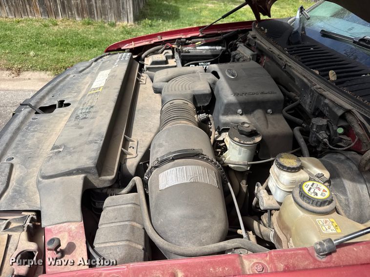image for item MX9175 2004 Ford Expedition SUV