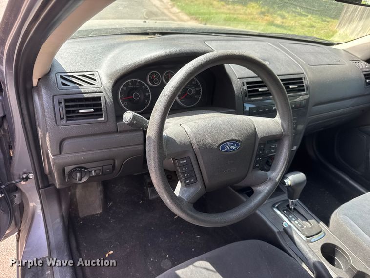 image for item MX9176 2006 Ford Fusion 