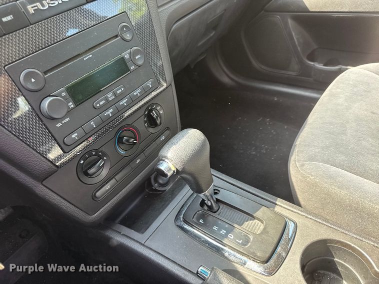 image for item MX9176 2006 Ford Fusion 