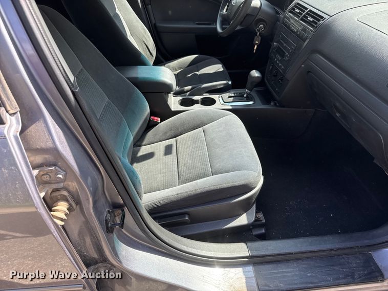 image for item MX9176 2006 Ford Fusion 