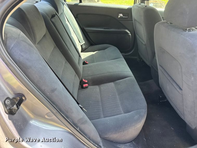 image for item MX9176 2006 Ford Fusion 