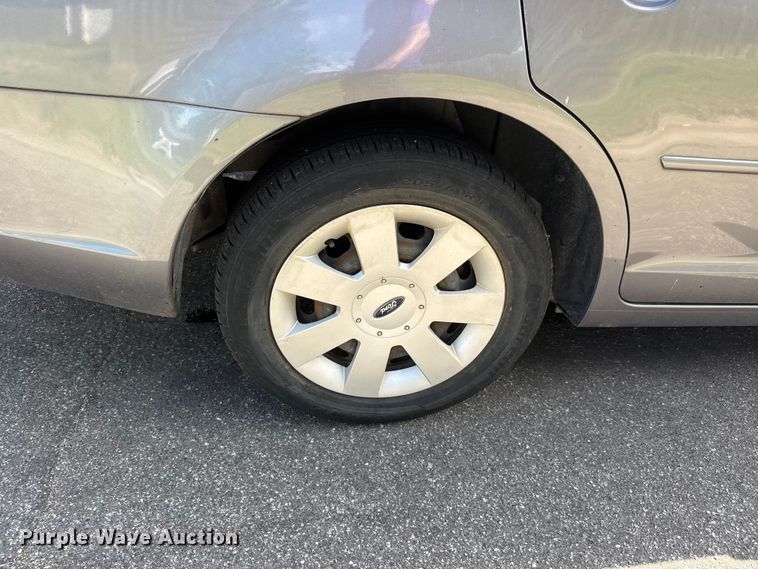 image for item MX9176 2006 Ford Fusion 