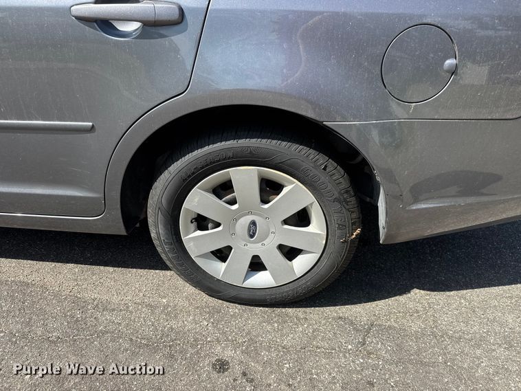image for item MX9176 2006 Ford Fusion 