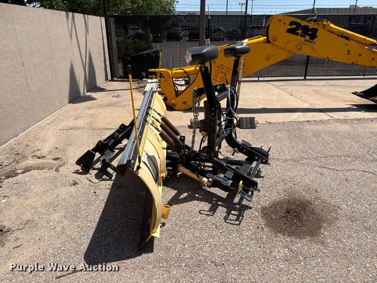 image for item MX9194 Meyers ST-7.5 snow plow
