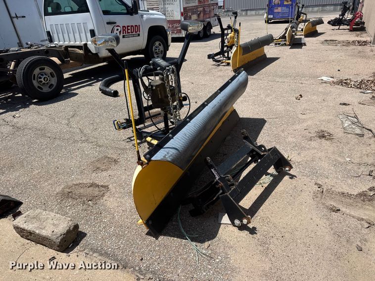 image for item MX9194 Meyers ST-7.5 snow plow