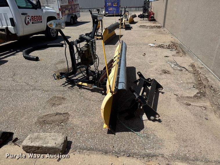 image for item MX9194 Meyers ST-7.5 snow plow