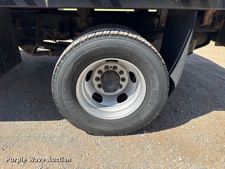 image for item NK9121 2019 RAM 5500 flatbed truck