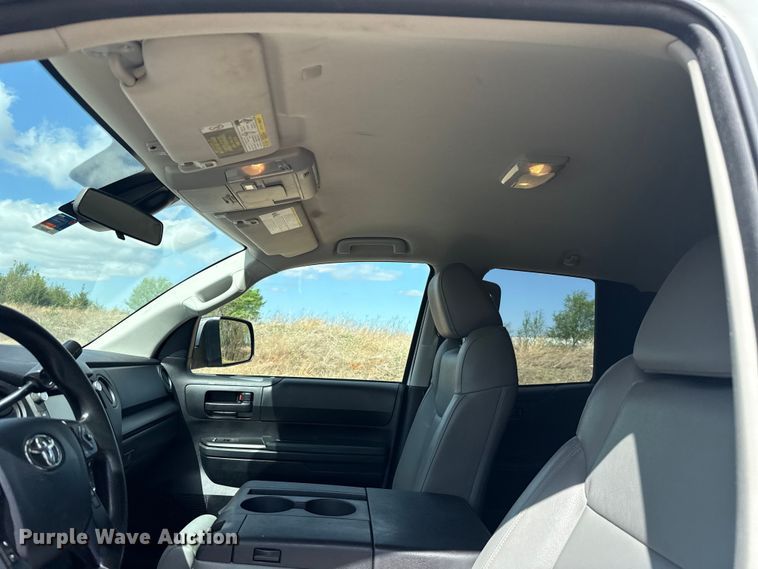 image for item NK9147 2020 Toyota Tundra Crew Cab pickup truck