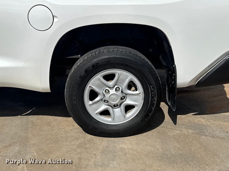 image for item NK9147 2020 Toyota Tundra Crew Cab pickup truck