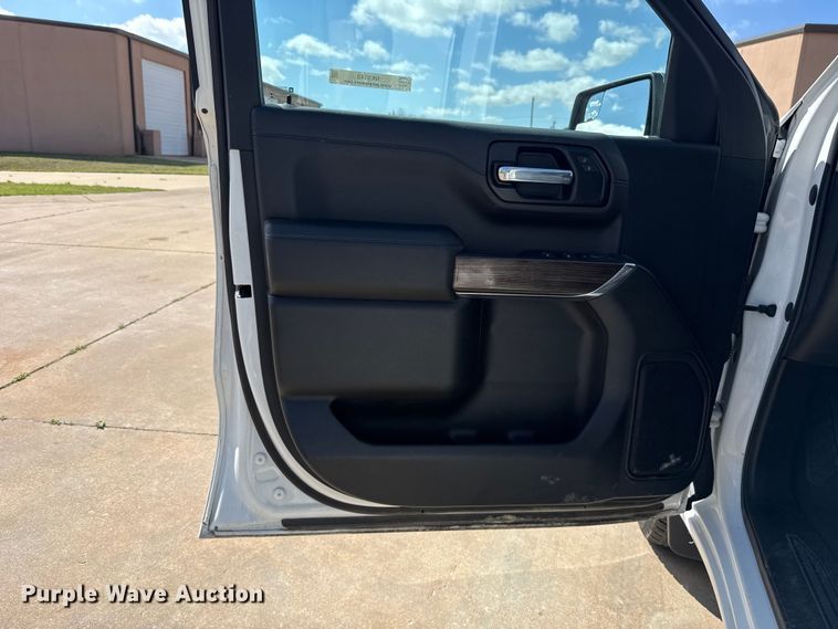 image for item NK9148 2021 Chevrolet Silverado 1500 Crew Cab pickup truck