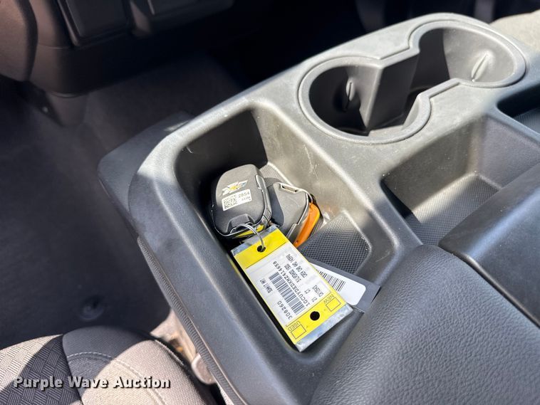 image for item NK9148 2021 Chevrolet Silverado 1500 Crew Cab pickup truck