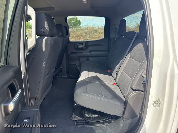 image for item NK9148 2021 Chevrolet Silverado 1500 Crew Cab pickup truck