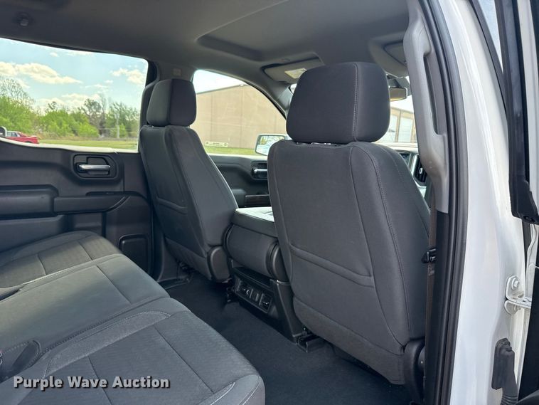 image for item NK9148 2021 Chevrolet Silverado 1500 Crew Cab pickup truck