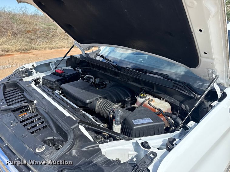 image for item NK9148 2021 Chevrolet Silverado 1500 Crew Cab pickup truck