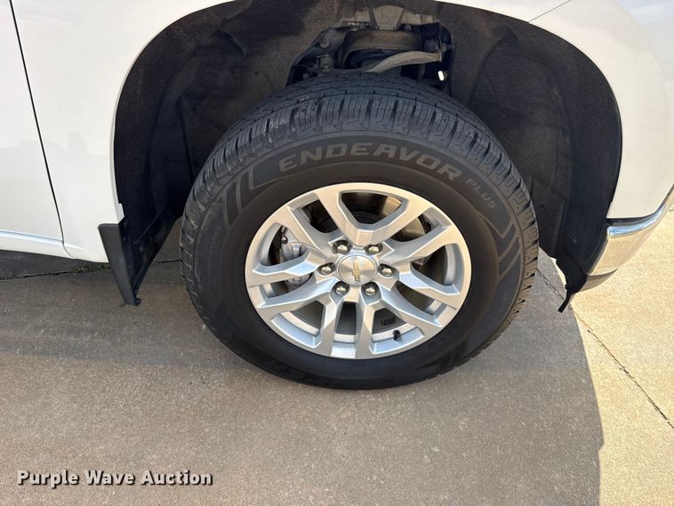 image for item NK9148 2021 Chevrolet Silverado 1500 Crew Cab pickup truck